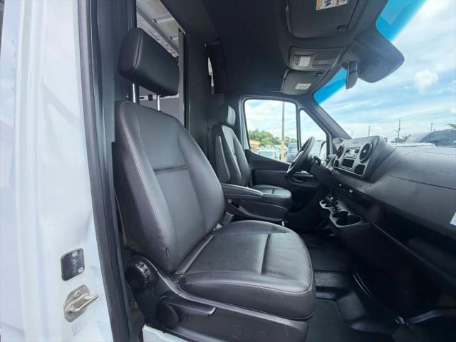 2024 Mercedes-Benz Sprinter 2500 High Roof 4-Cyl Diesel