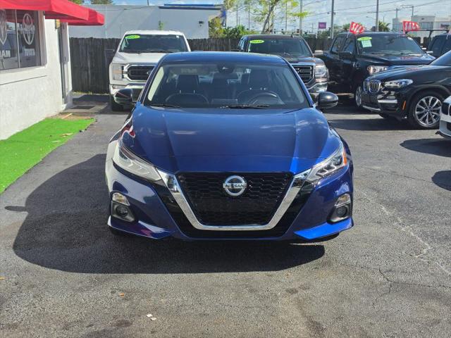 2021 Nissan Altima SR FWD