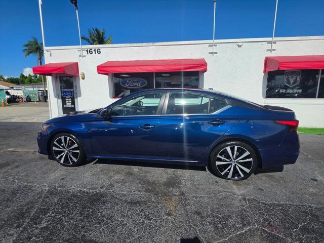 2021 Nissan Altima SR FWD