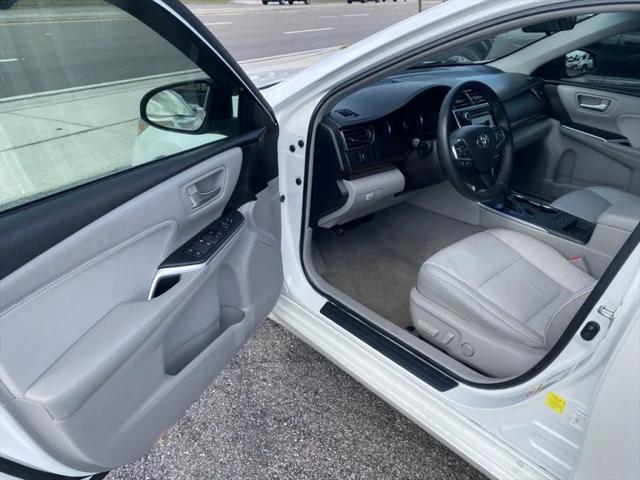 2016 Toyota Camry XLE