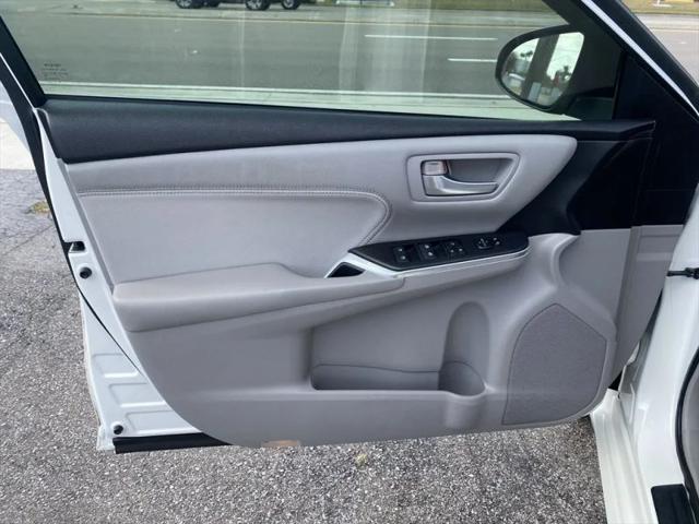 2016 Toyota Camry XLE