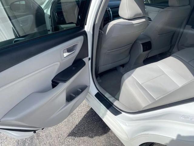 2016 Toyota Camry XLE