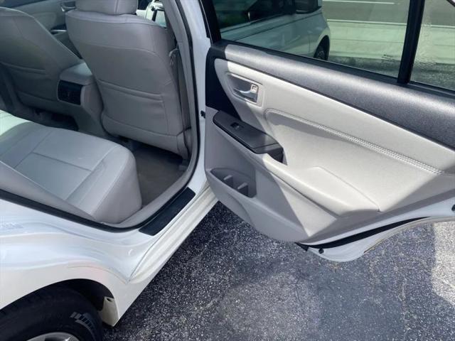 2016 Toyota Camry XLE