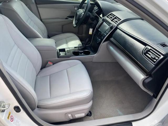 2016 Toyota Camry XLE