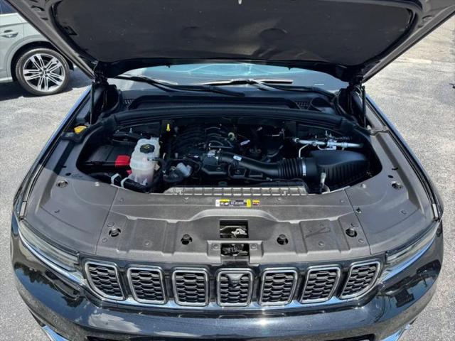 2022 Jeep Grand Cherokee L Limited 4x4