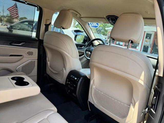 2022 Jeep Grand Cherokee L Limited 4x4