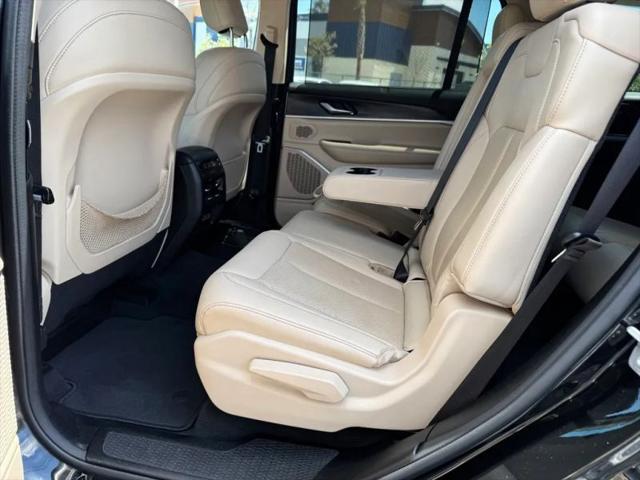 2022 Jeep Grand Cherokee L Limited 4x4