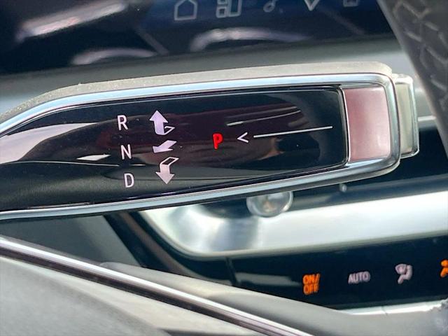 2025 Cadillac iQ Sport 1 RWD