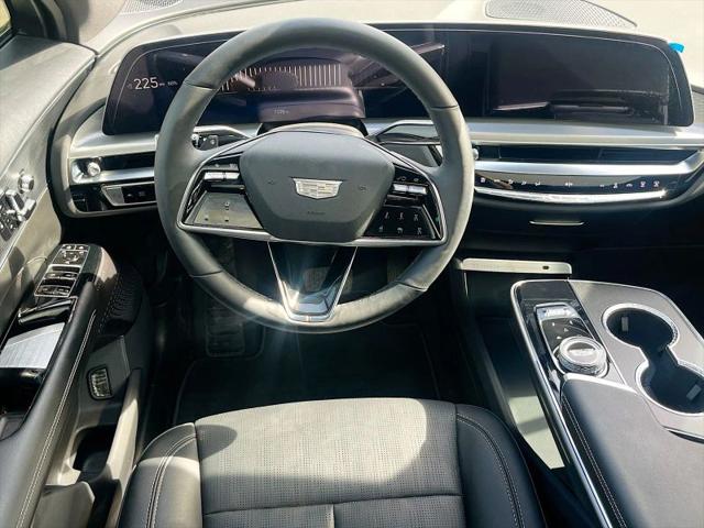 2025 Cadillac iQ Sport 1 RWD