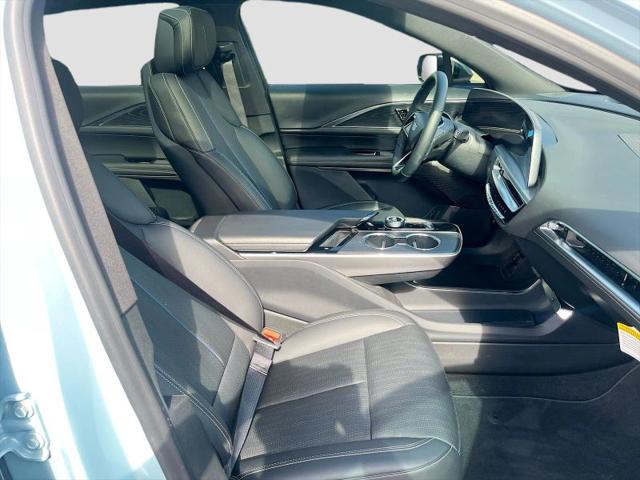 2025 Cadillac iQ Sport 1 RWD