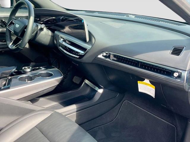 2025 Cadillac iQ Sport 1 RWD