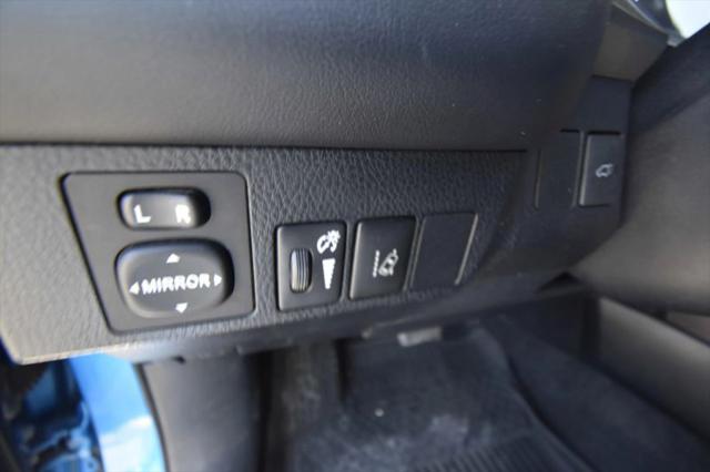 2018 Toyota RAV4 Hybrid SE