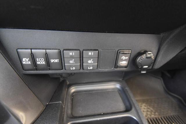 2018 Toyota RAV4 Hybrid SE