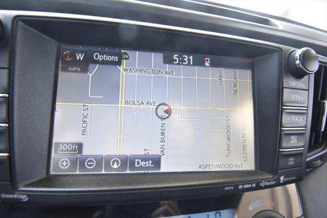 2018 Toyota RAV4 Hybrid SE