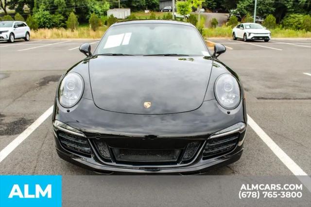2015 Porsche 911 Carrera 4 GTS