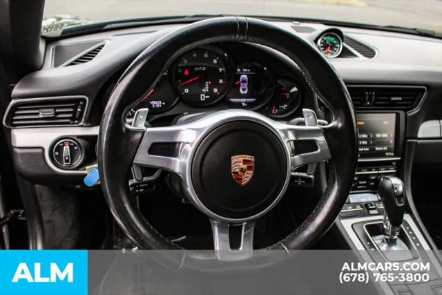 2015 Porsche 911 Carrera 4 GTS