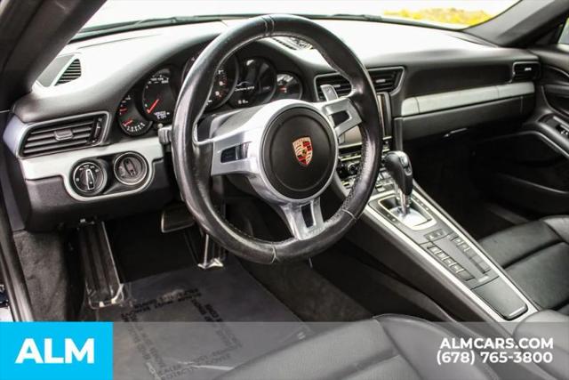 2015 Porsche 911 Carrera 4 GTS