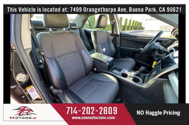 2017 Toyota Camry SE