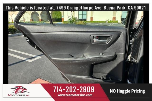 2017 Toyota Camry SE