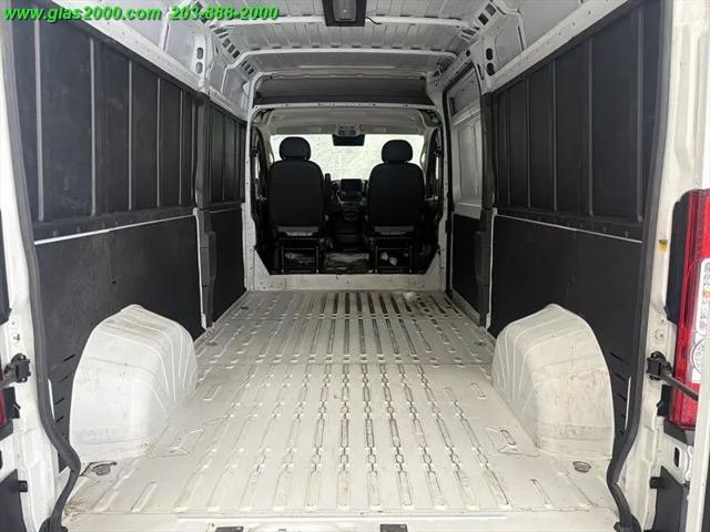 2024 Ram ProMaster 2500 Cargo Van Tradesman High Roof 159" WB w/Pass Seat
