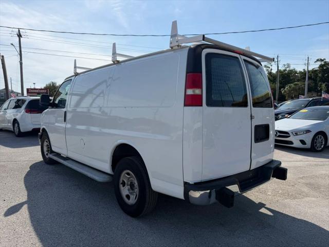 2022 Chevrolet Express Cargo Van RWD 2500 Regular Wheelbase WT