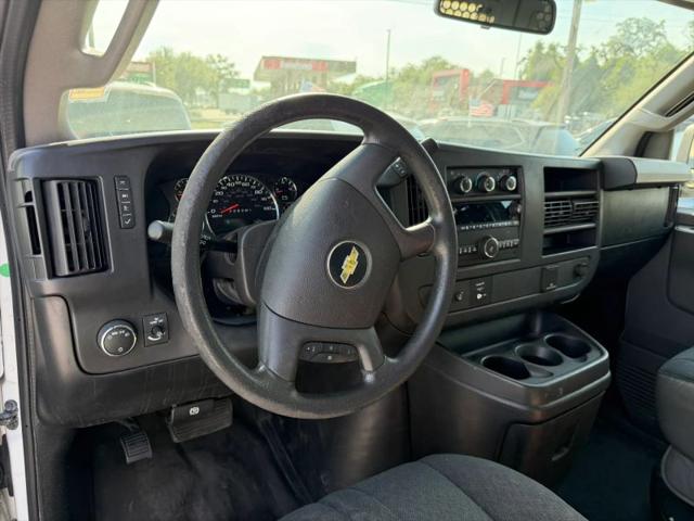 2022 Chevrolet Express Cargo Van RWD 2500 Regular Wheelbase WT