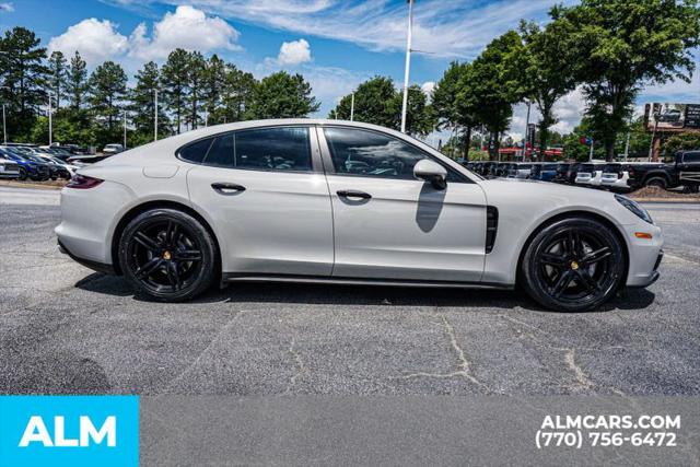 2018 Porsche Panamera 4