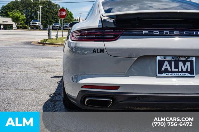 2018 Porsche Panamera 4
