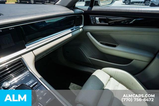 2018 Porsche Panamera 4