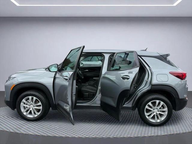 2023 Chevrolet TrailBlazer AWD LS