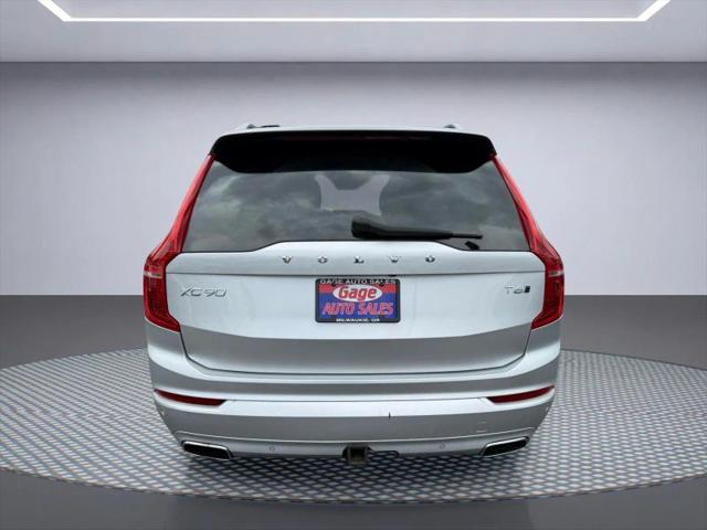 2016 Volvo XC90 T6 Momentum