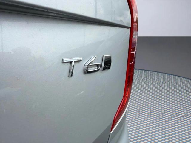 2016 Volvo XC90 T6 Momentum