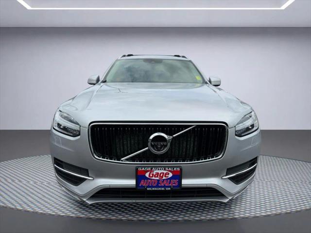 2016 Volvo XC90 T6 Momentum