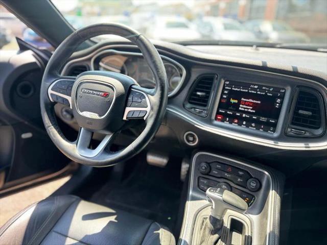 2018 Dodge Challenger SXT Plus