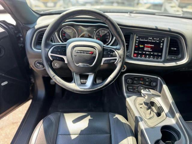 2018 Dodge Challenger SXT Plus