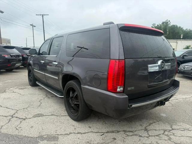 2011 Cadillac Escalade ESV Luxury