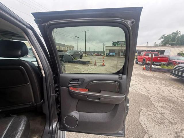 2011 Cadillac Escalade ESV Luxury