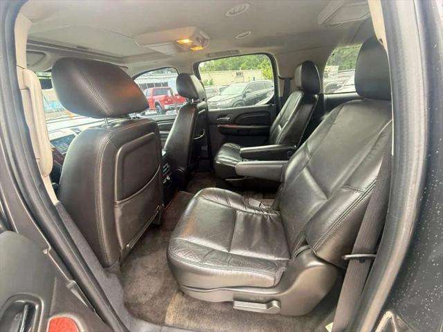 2011 Cadillac Escalade ESV Luxury