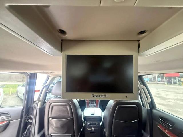 2011 Cadillac Escalade ESV Luxury