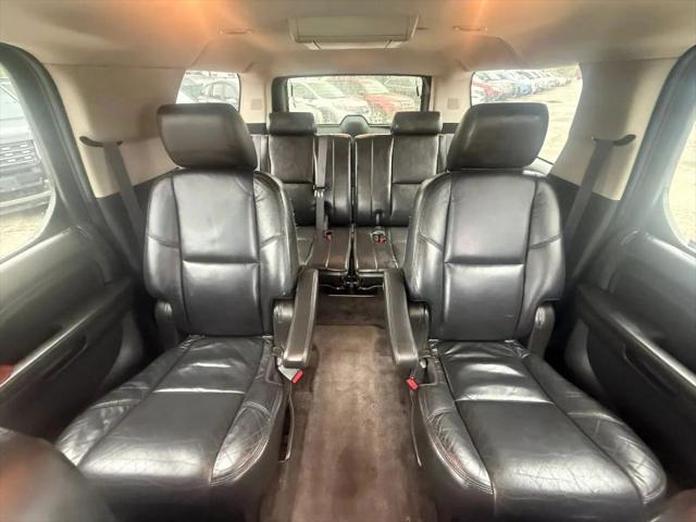 2011 Cadillac Escalade ESV Luxury