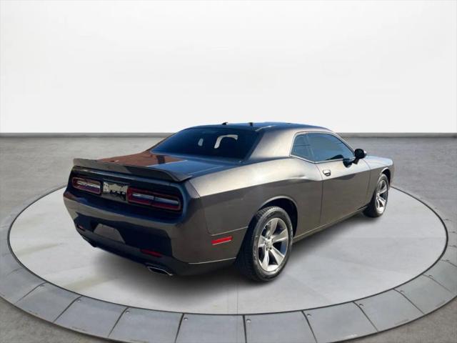 2022 Dodge Challenger SXT