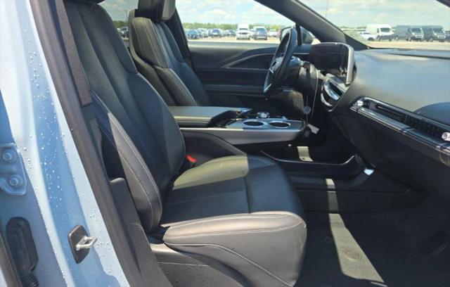2024 Cadillac iQ Sport w/1SF