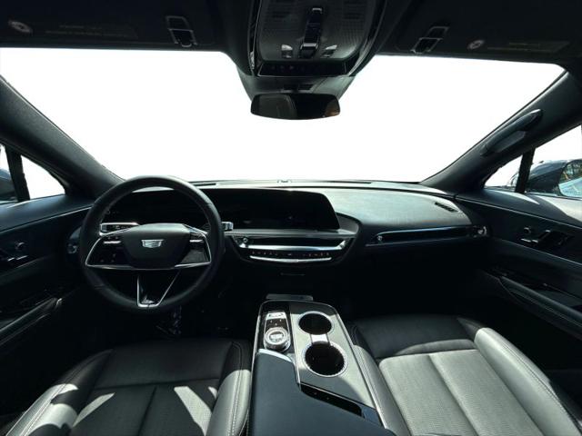2024 Cadillac iQ Sport w/1SF