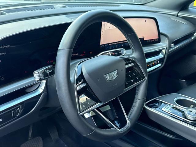 2024 Cadillac iQ Sport w/1SF