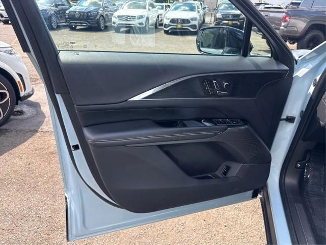 2024 Cadillac iQ Sport w/1SF
