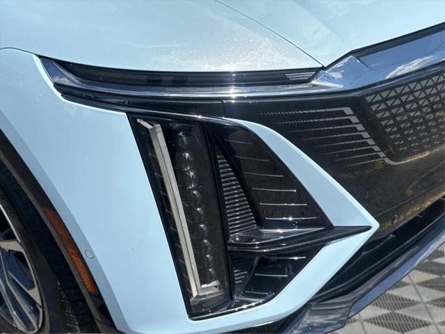 2024 Cadillac iQ Sport w/1SF