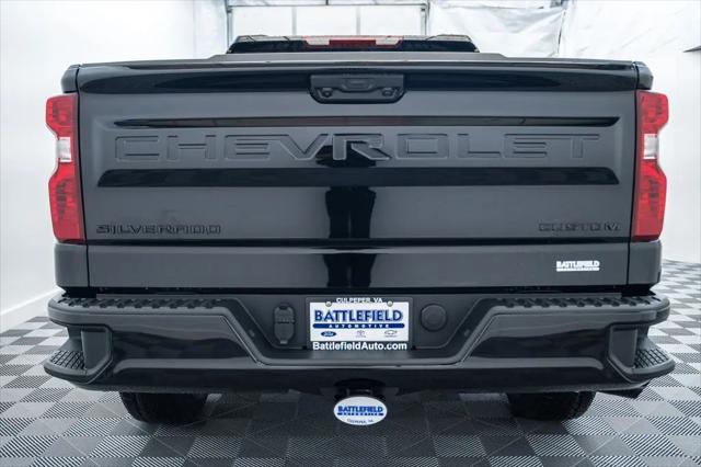 2026 Chevrolet Silverado 1500 4WD Crew Cab Short Bed Custom