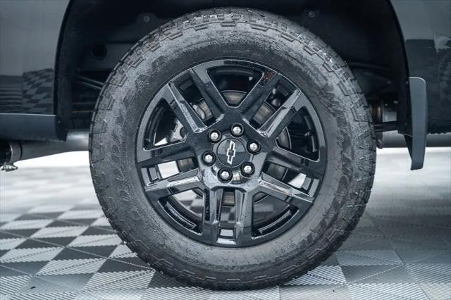 2026 Chevrolet Silverado 1500 4WD Crew Cab Short Bed Custom