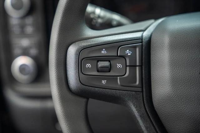 2026 Chevrolet Silverado 1500 4WD Crew Cab Short Bed Custom