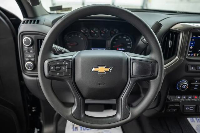 2026 Chevrolet Silverado 1500 4WD Crew Cab Short Bed Custom